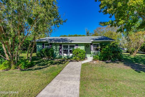 A home in Holly Hill