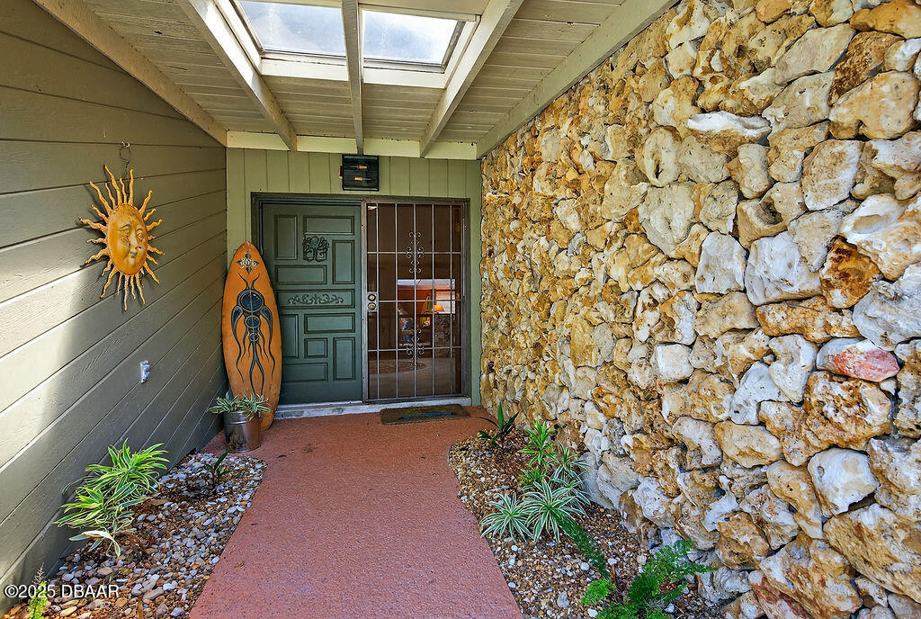 68 Jennifer Circle