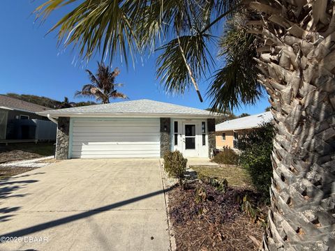 828 E 23rd Avenue New Smyrna Beach FL 32169