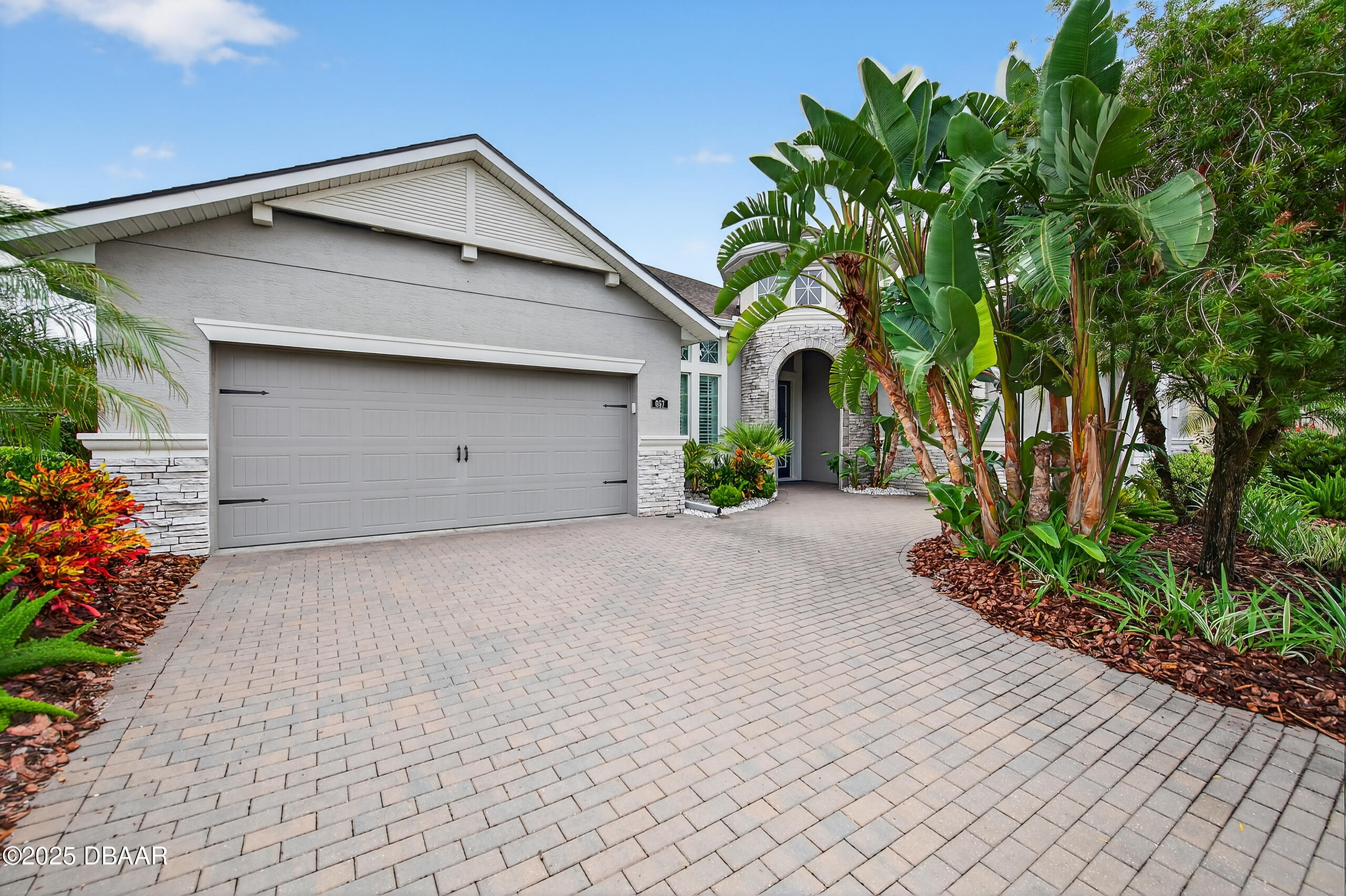 657 Southlake Drive