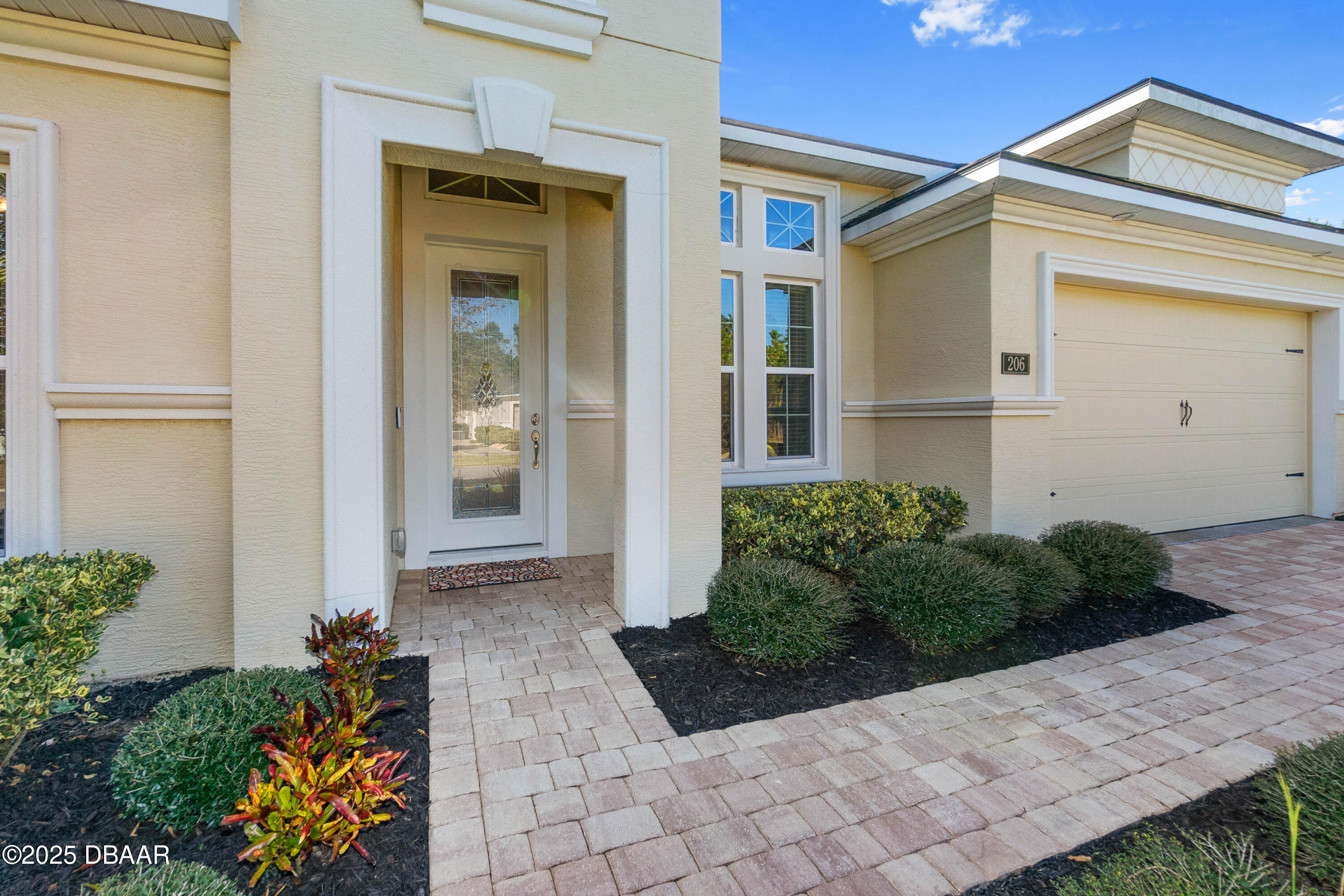 206 Heatherwood Court