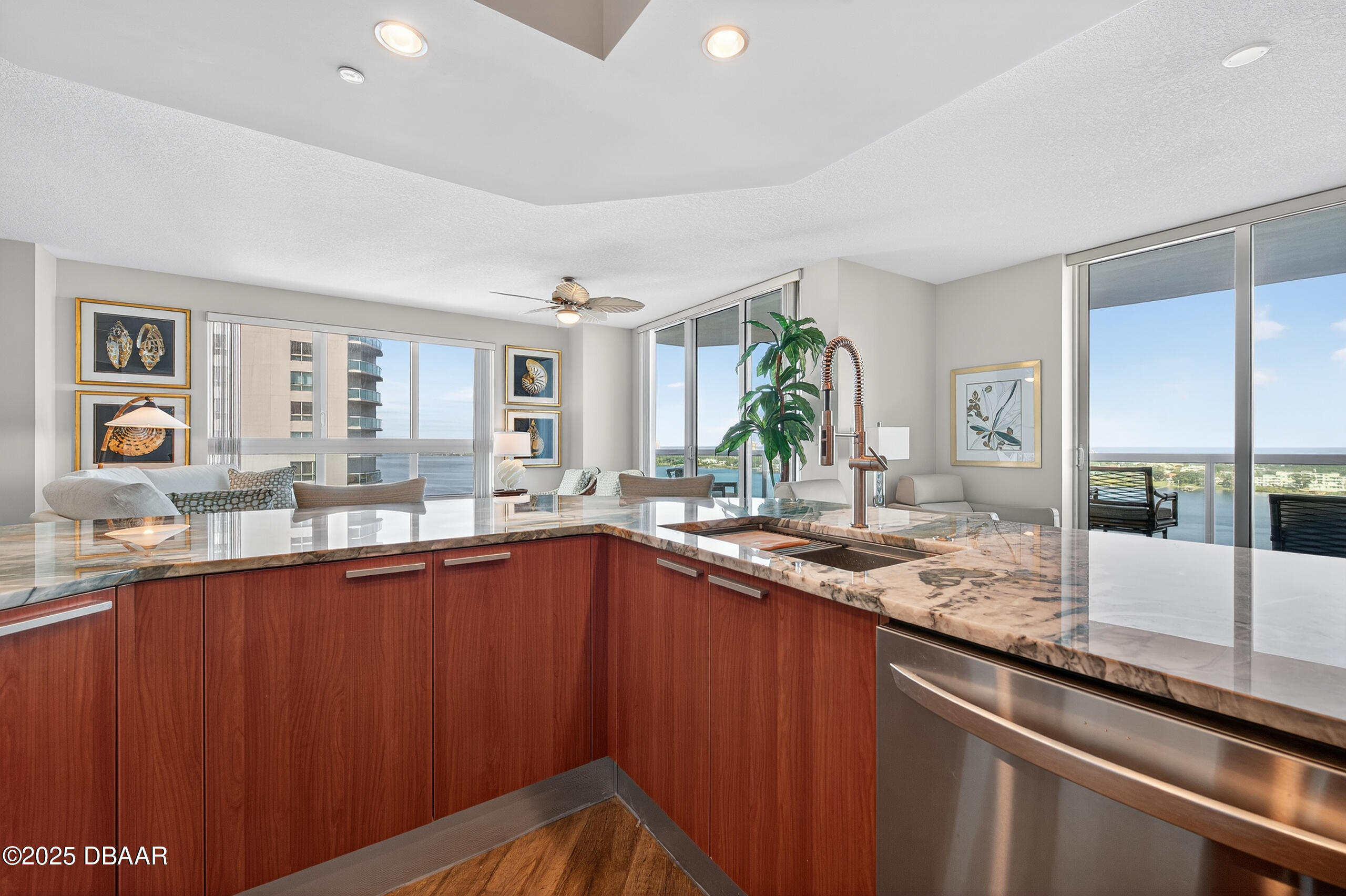 231 Riverside Drive 1602