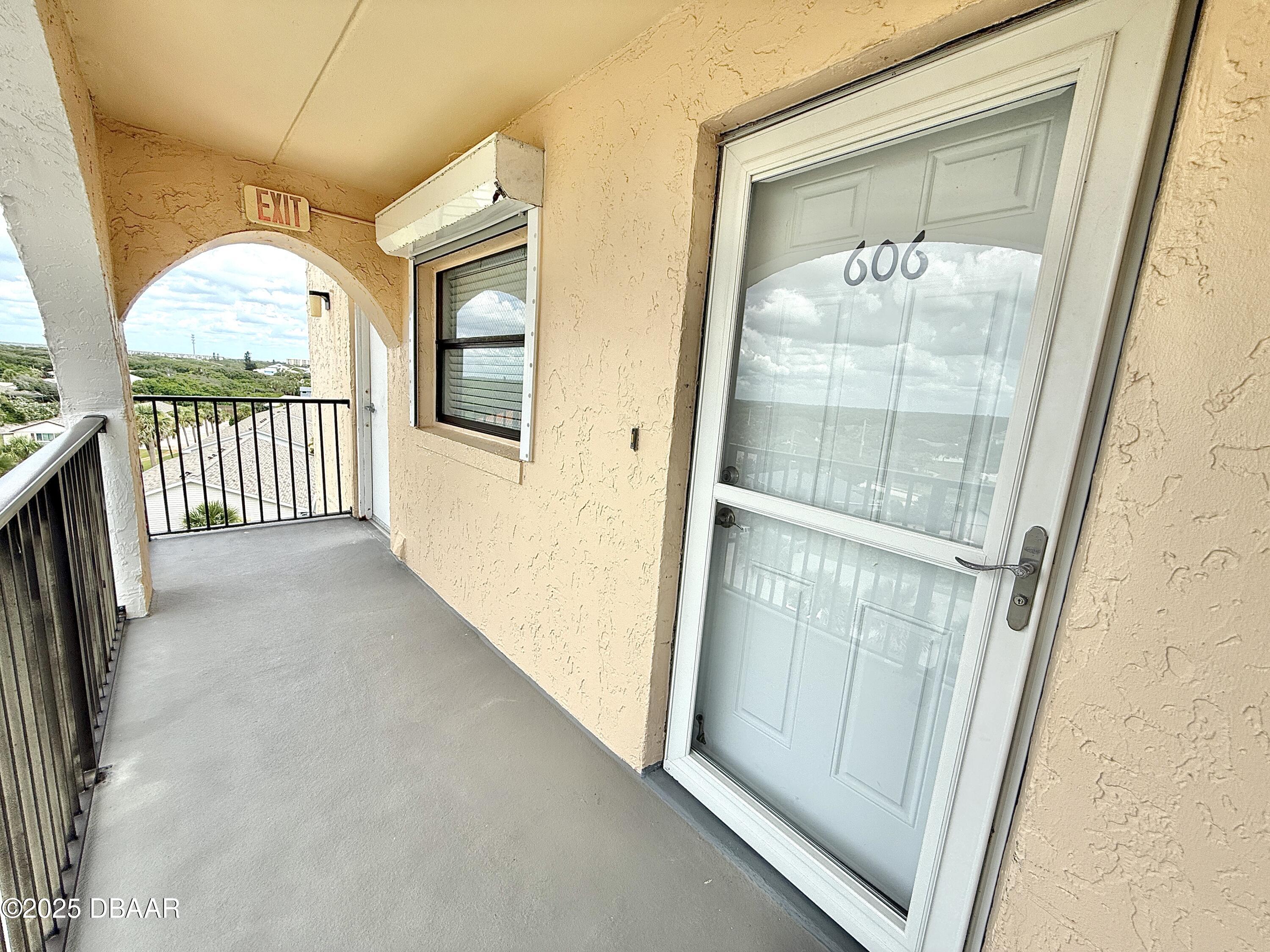 30 Inlet Harbor Road 606