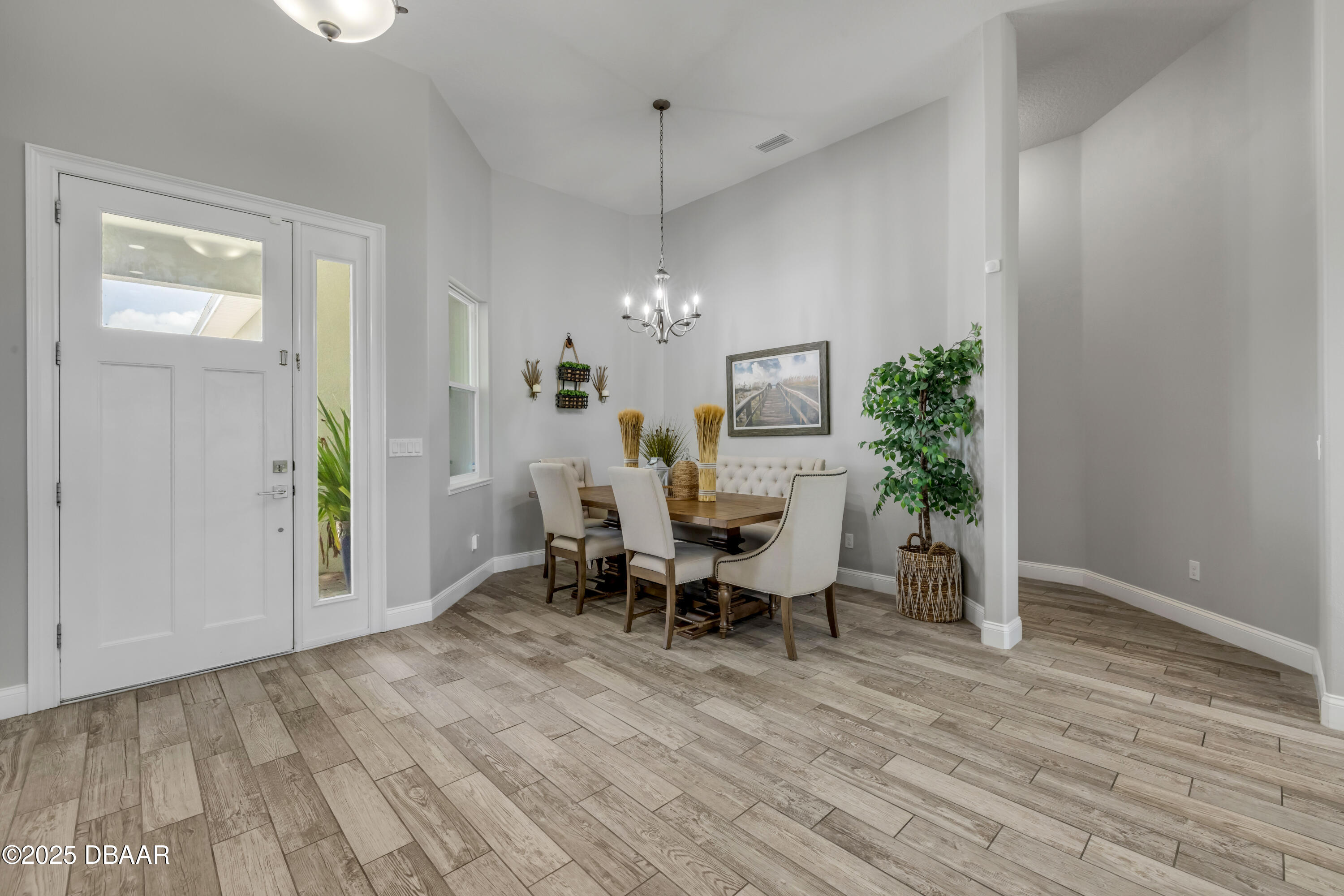 2916 Bella Flore Terrace