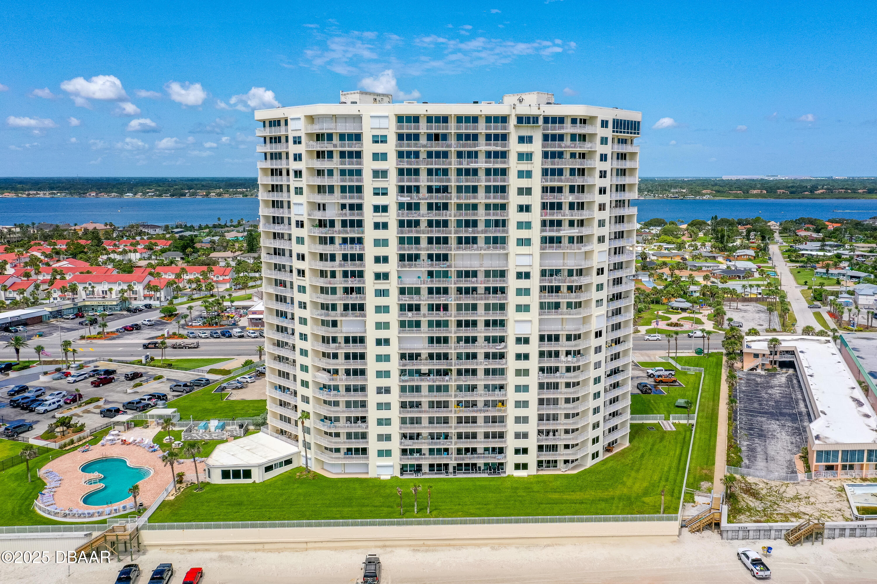 2545 S Atlantic Avenue 0102