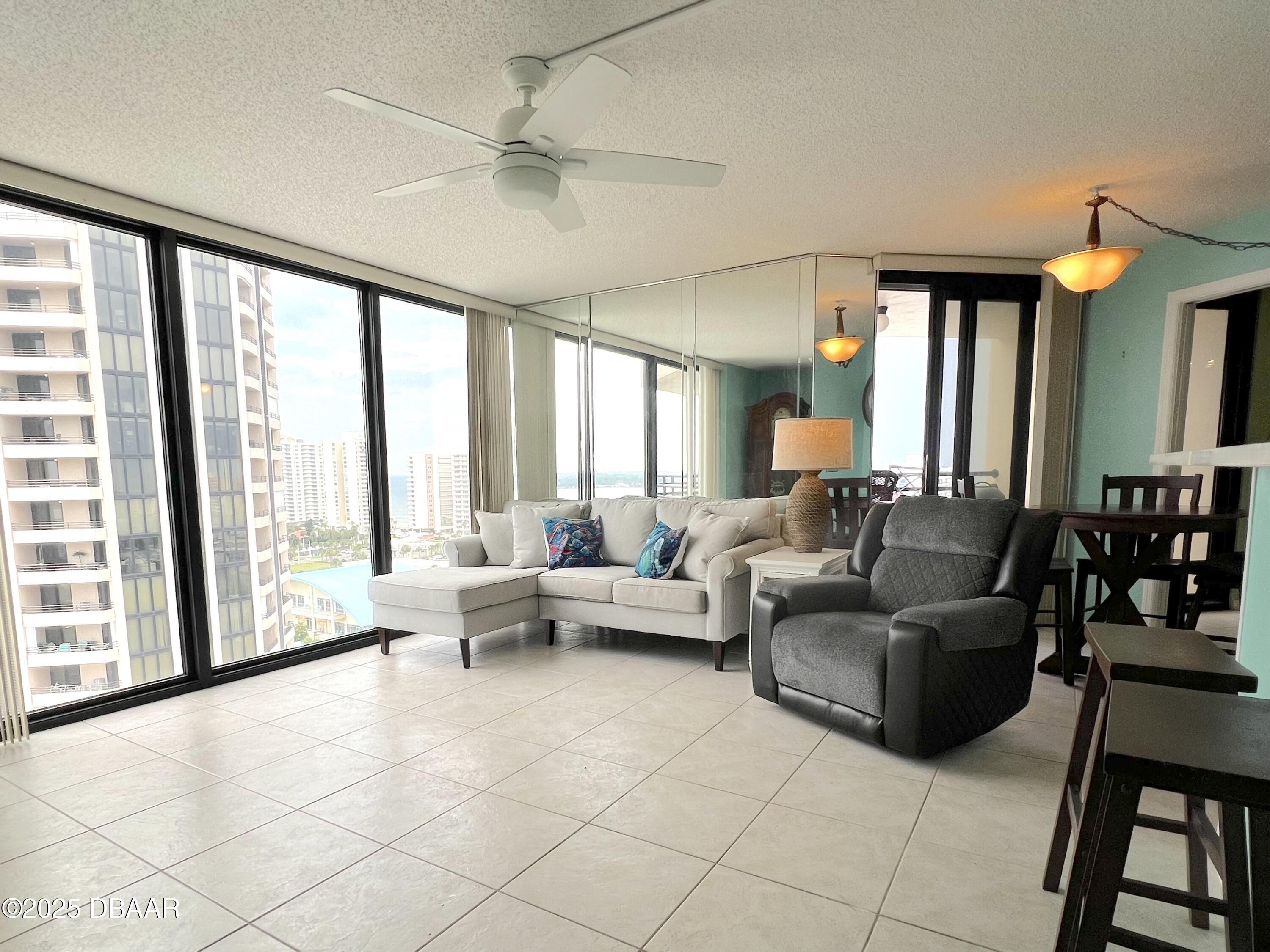 1 Oceans West Boulevard 15B4