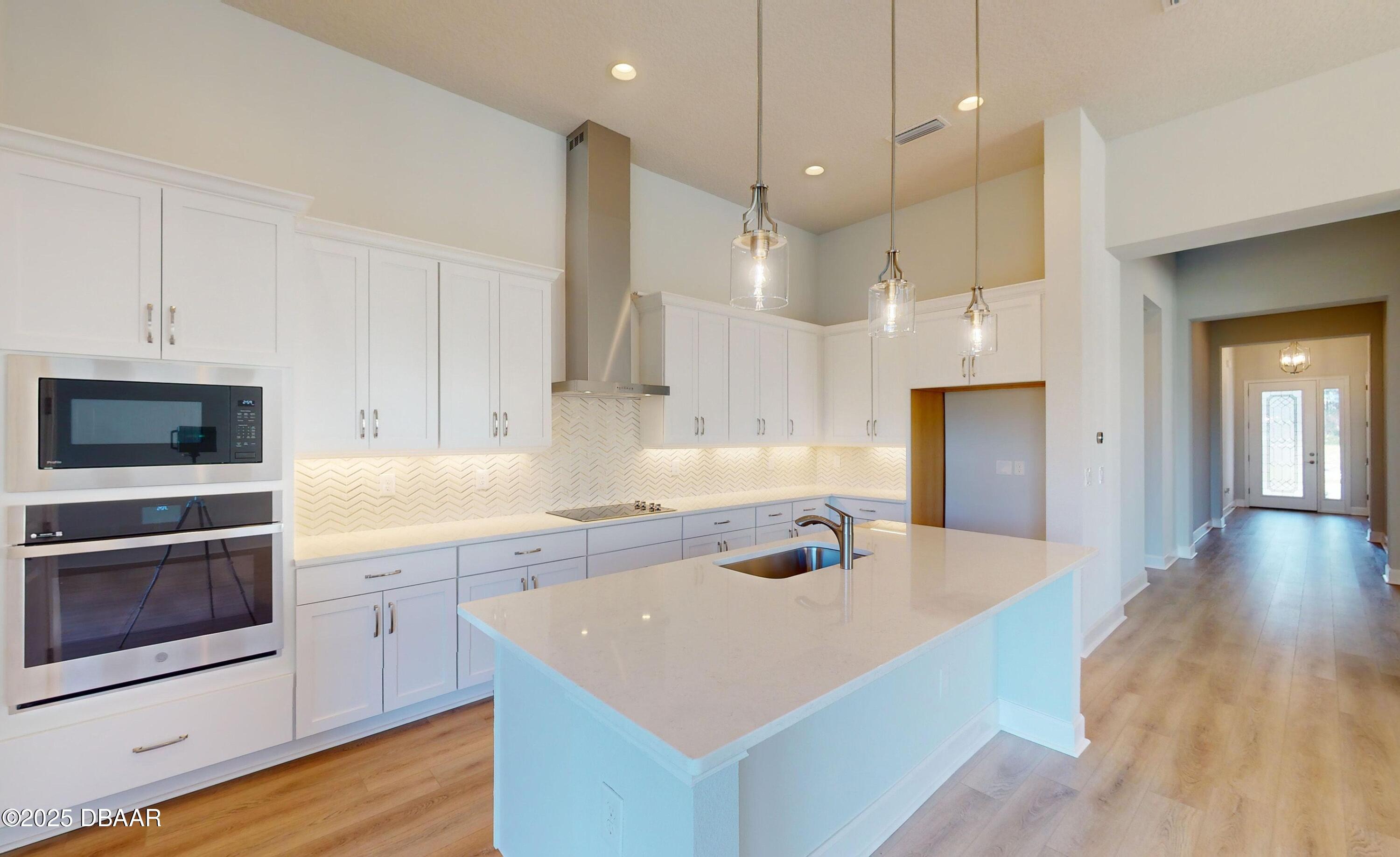 6425 Saguaro Court