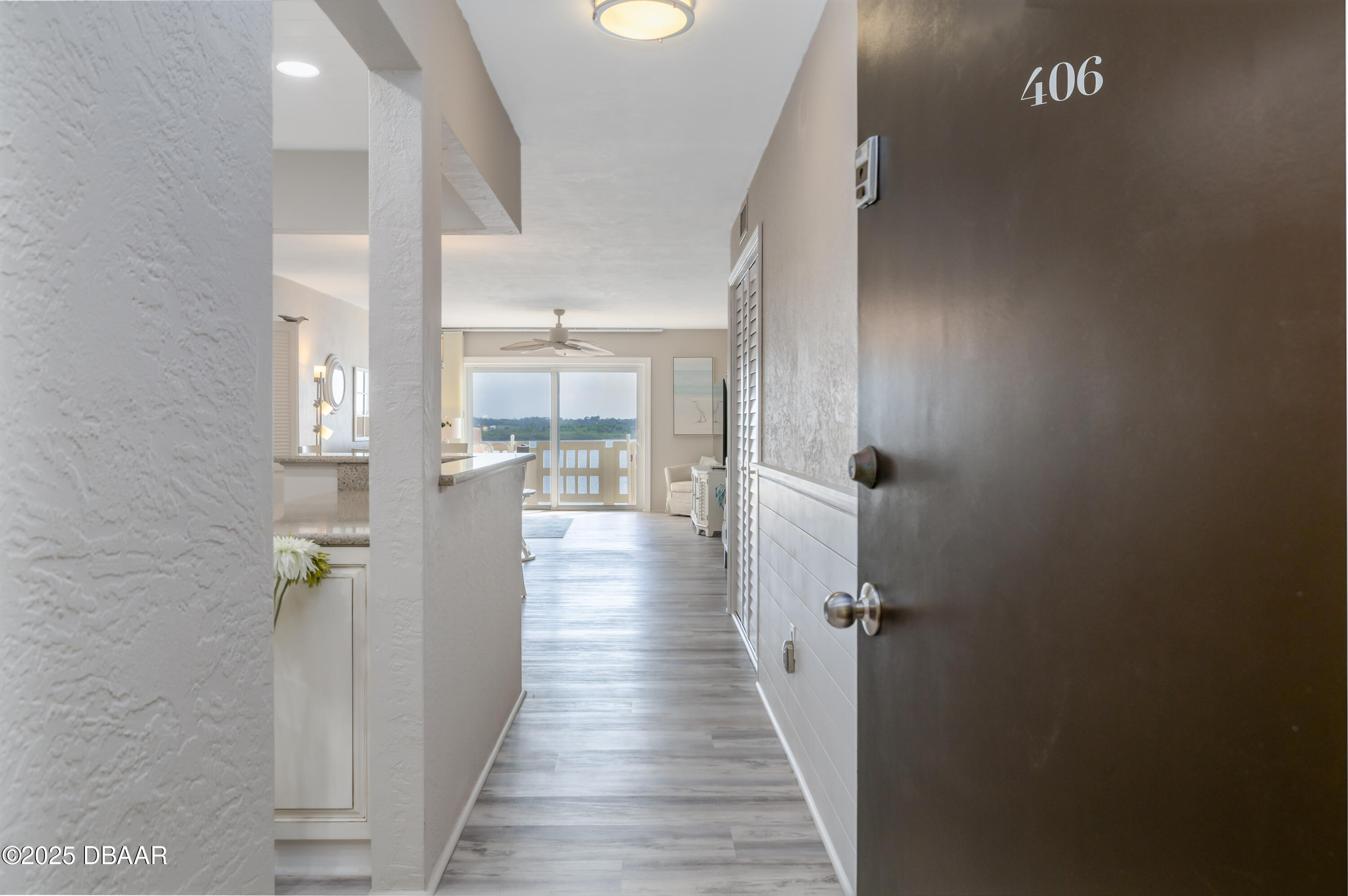 3606 S Peninsula Drive 406