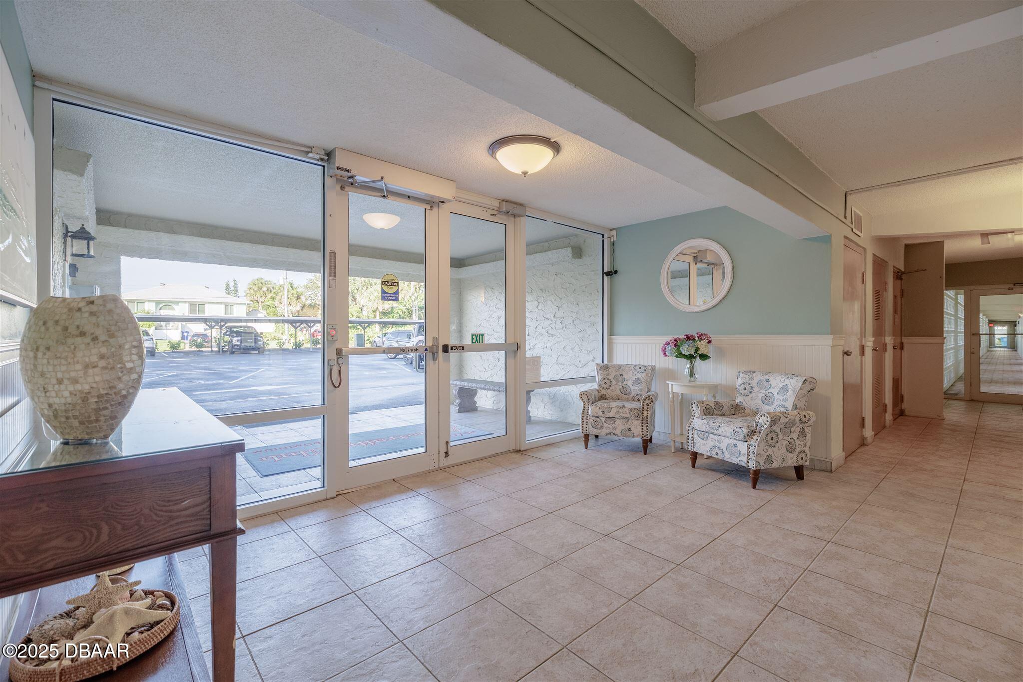 3606 S Peninsula Drive 406