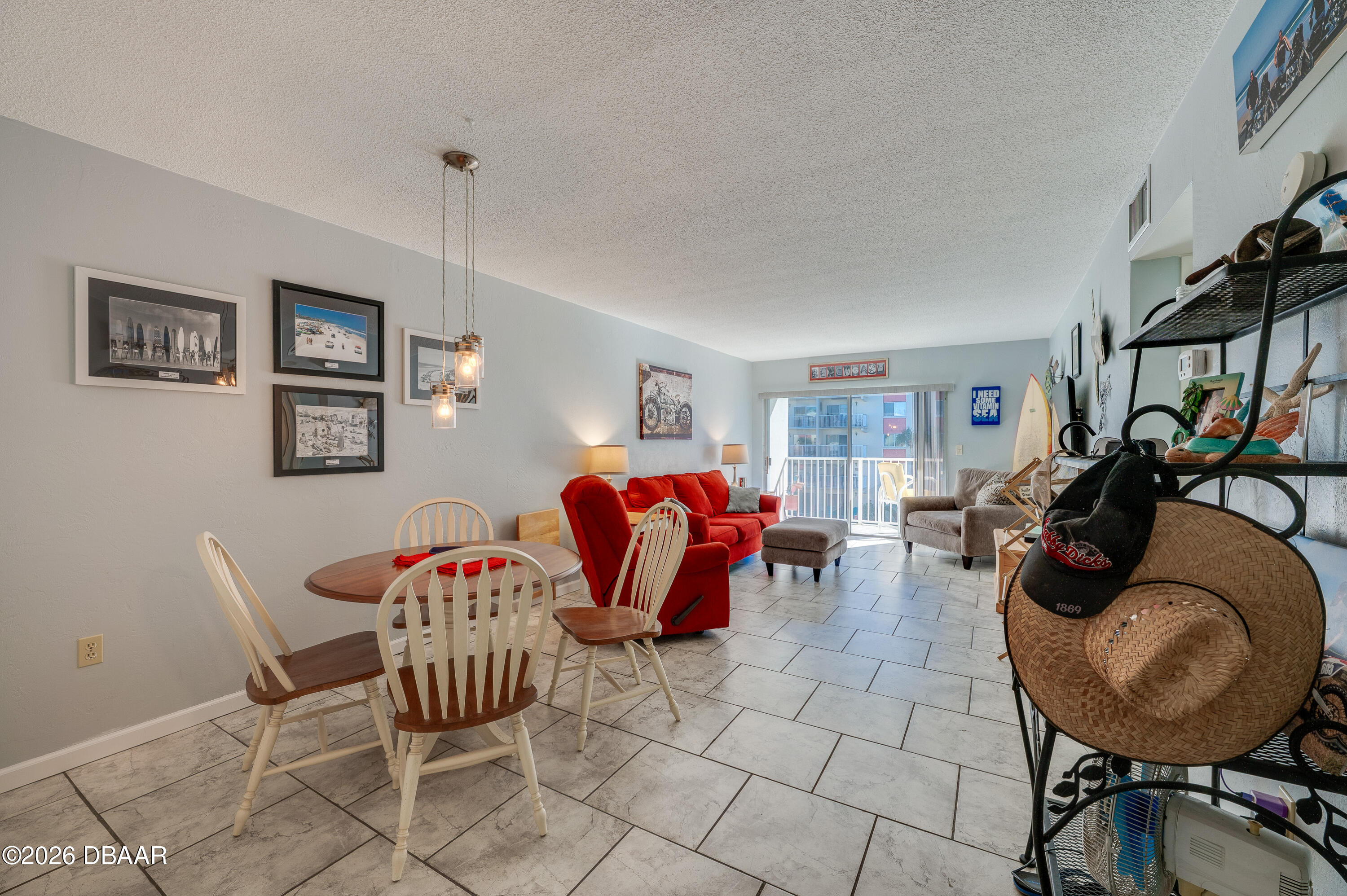 2711 N Halifax Avenue