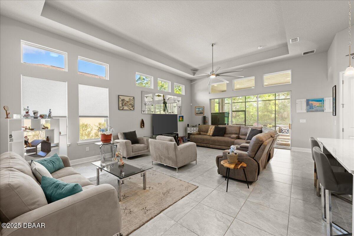 827 Creekwood Drive