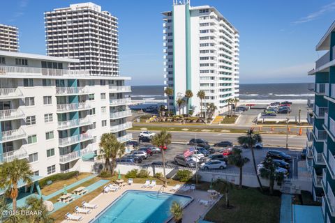 A home in Daytona Beach