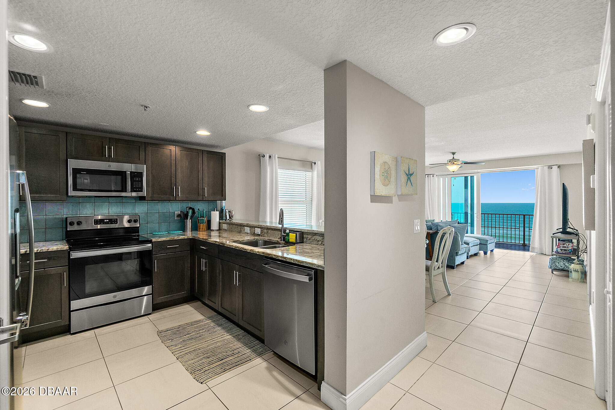 3721 S Atlantic Avenue