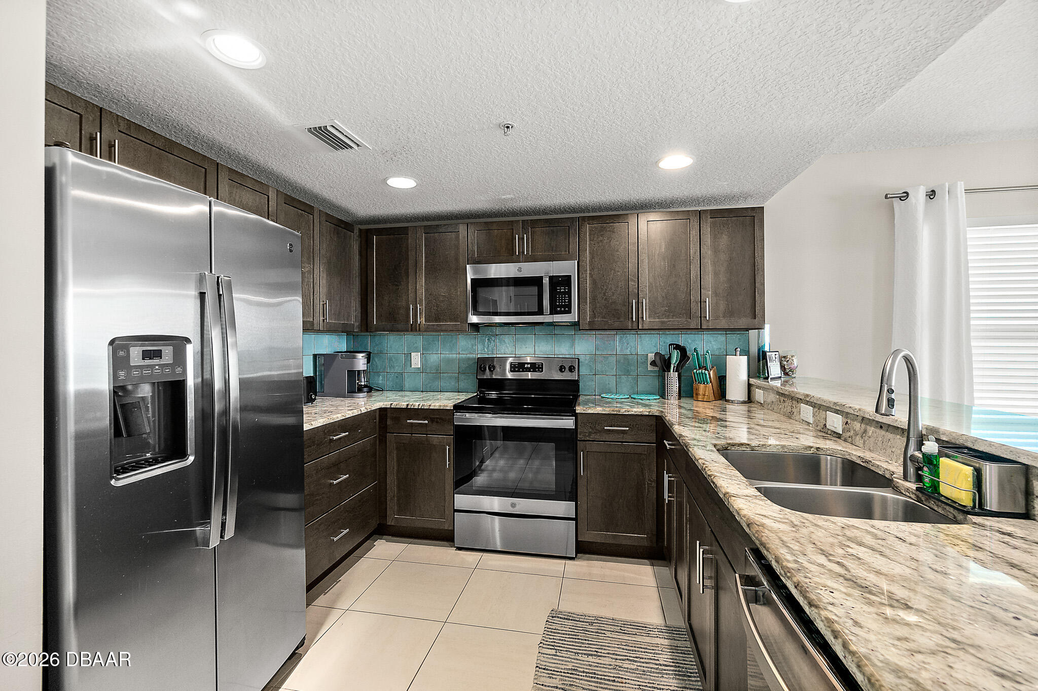 3721 S Atlantic Avenue