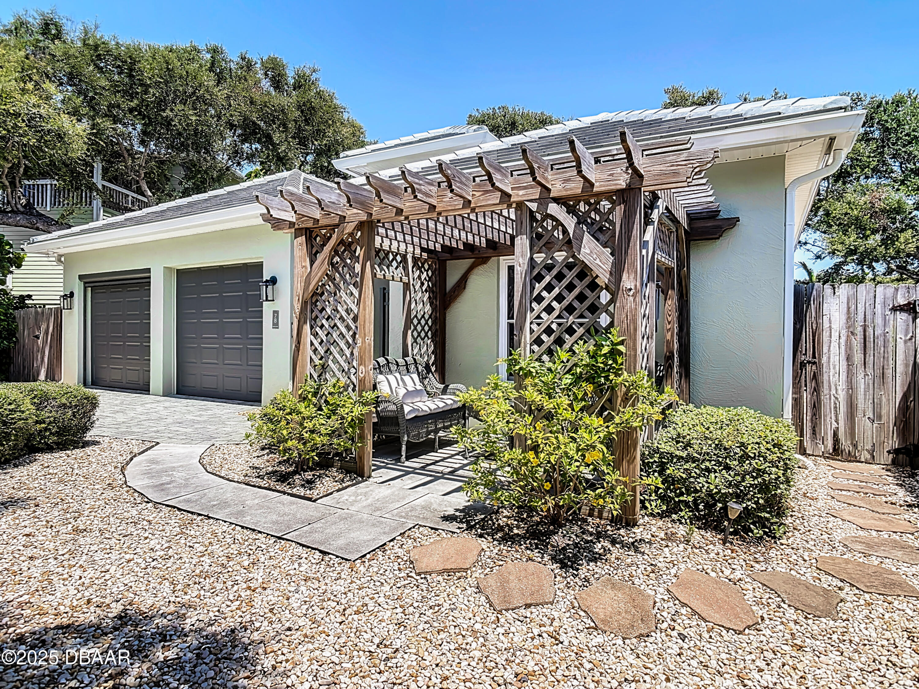 78 Aurora Avenue