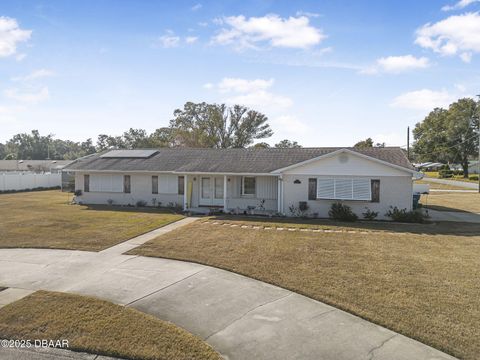 A home in DeLand