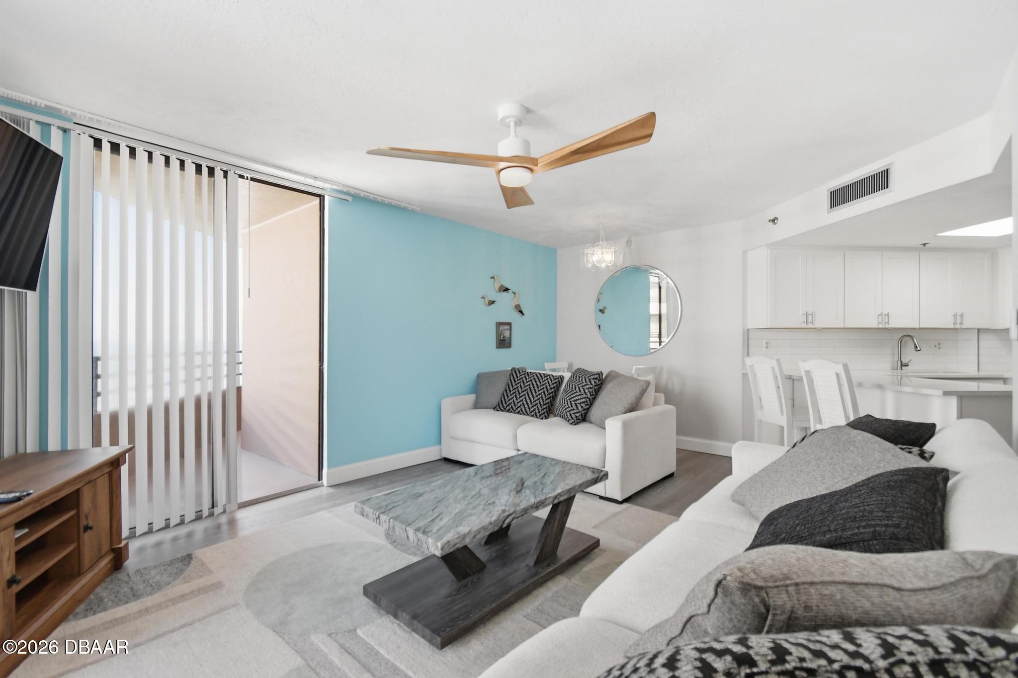 3023 S Atlantic Avenue