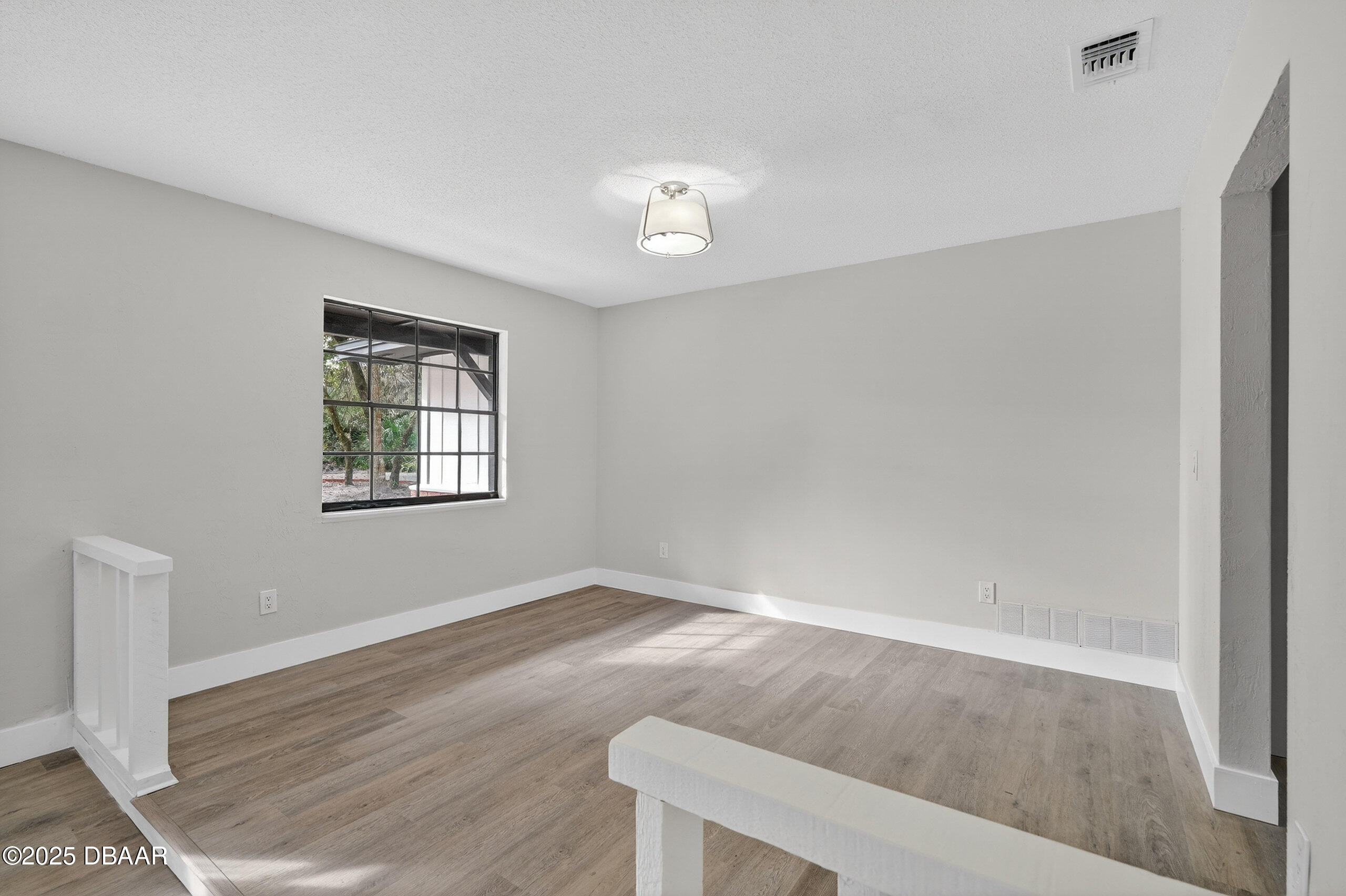 310 Country Circle Drive W