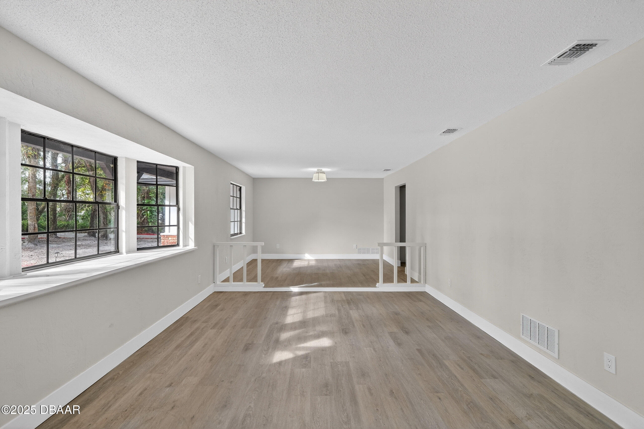 310 Country Circle Drive W