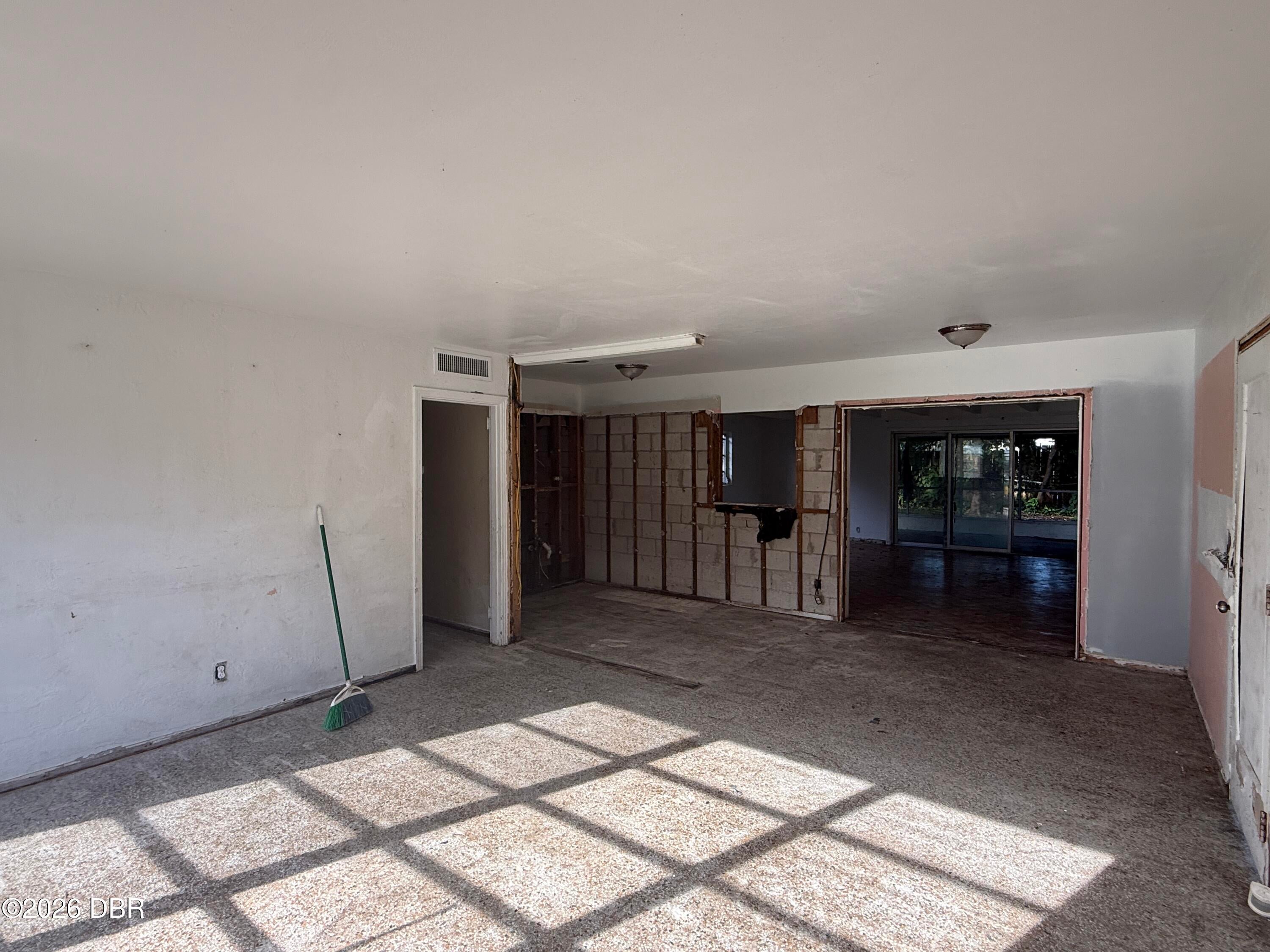 524 Sandra Avenue
