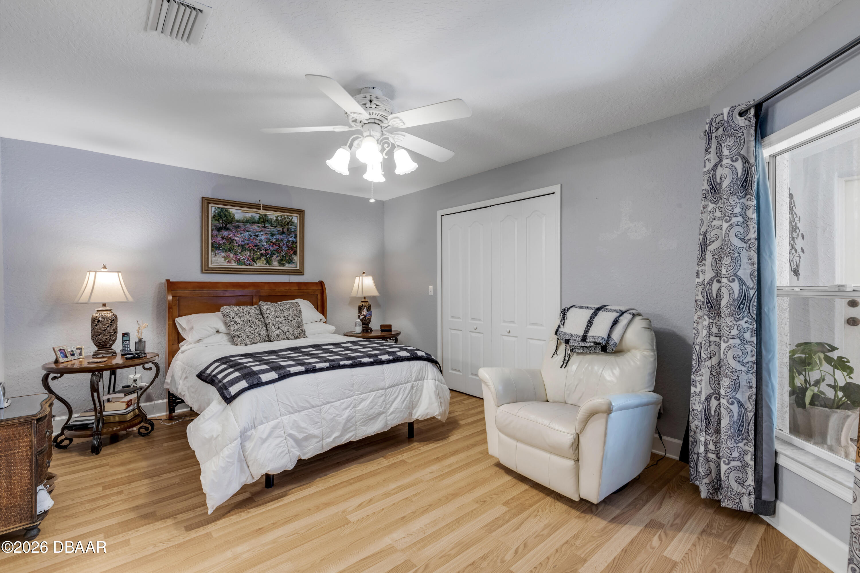 2237 Hawks Cove Circle