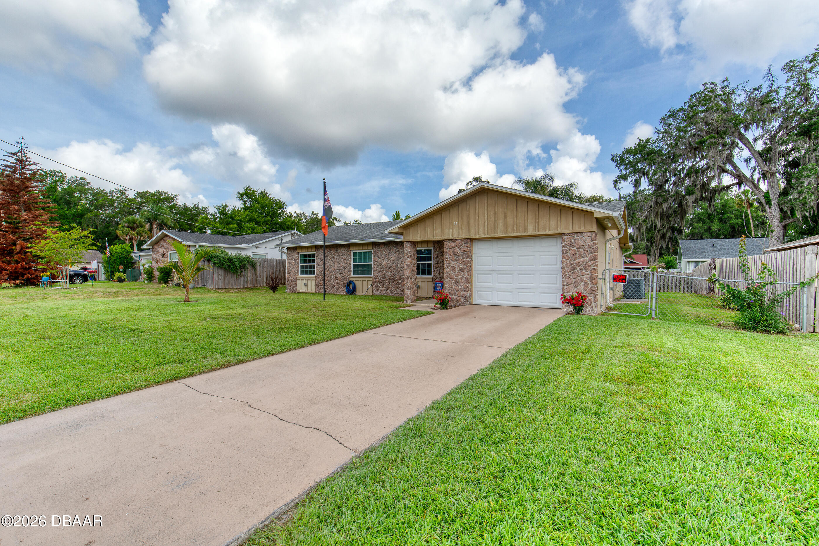 57 Laurel Oaks Circle