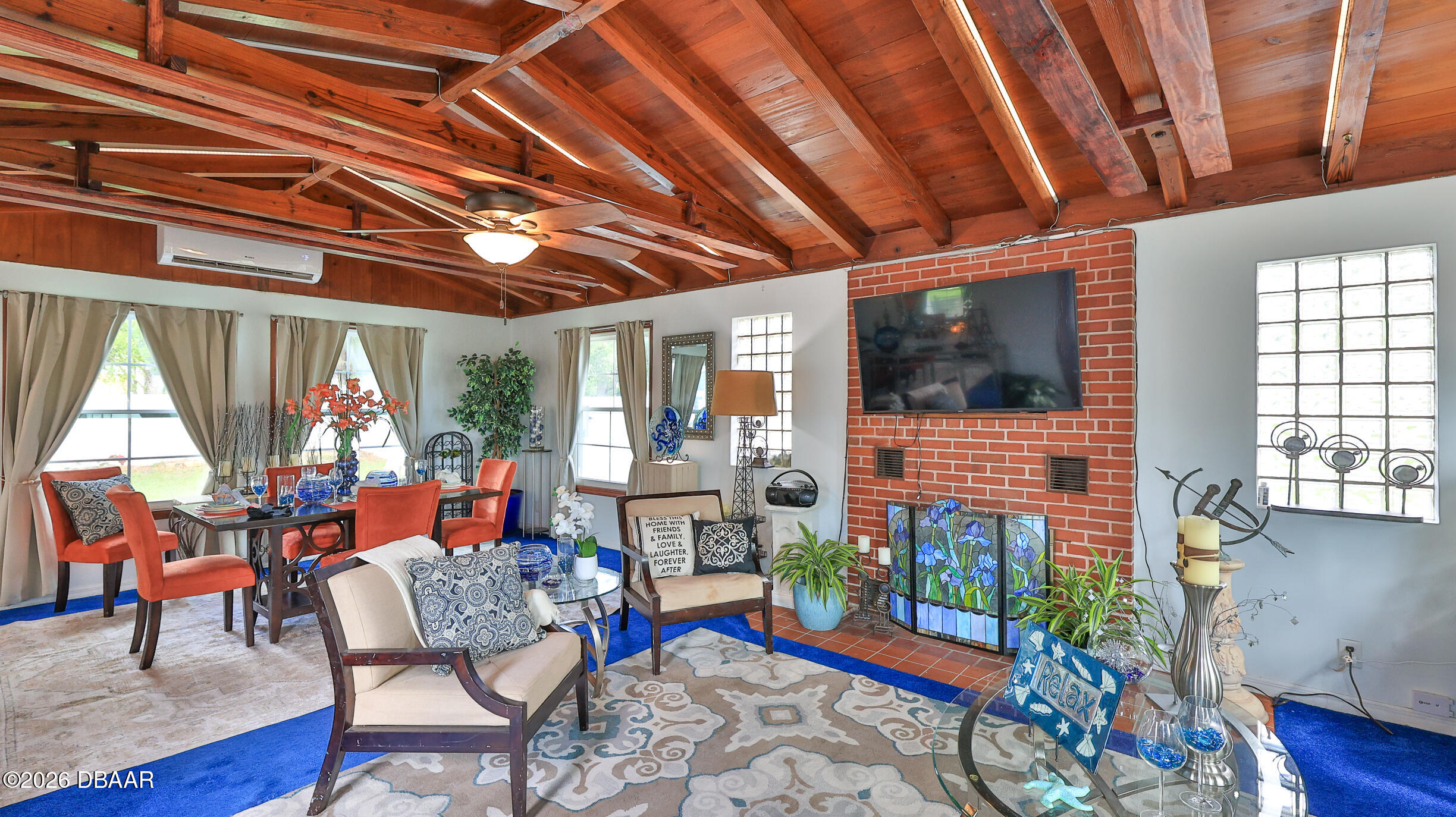 318 Riverside Drive