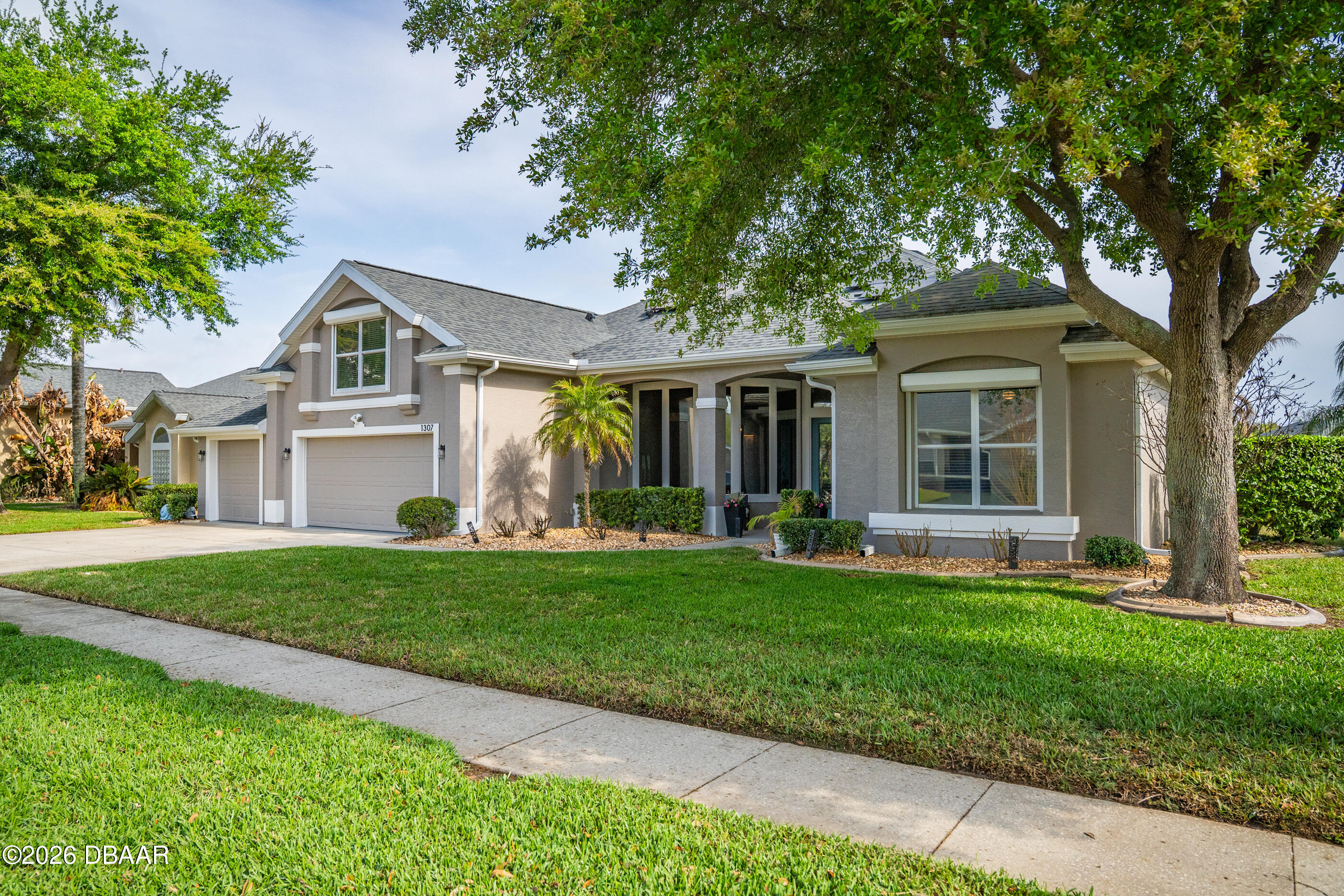 1307 Crepe Myrtle Lane