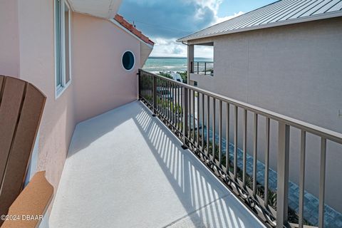 A home in New Smyrna Beach