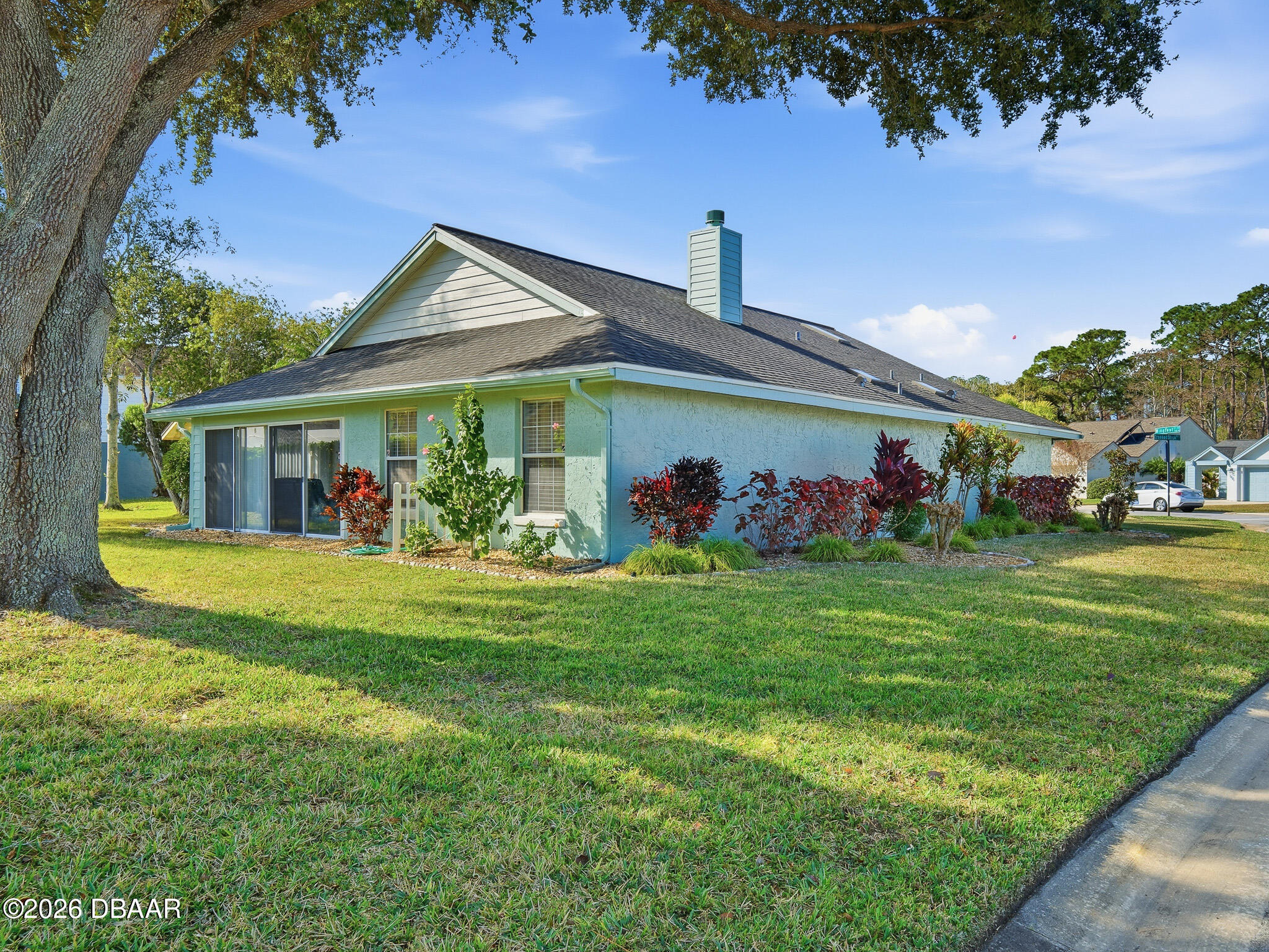 100 Wing Foot Circle