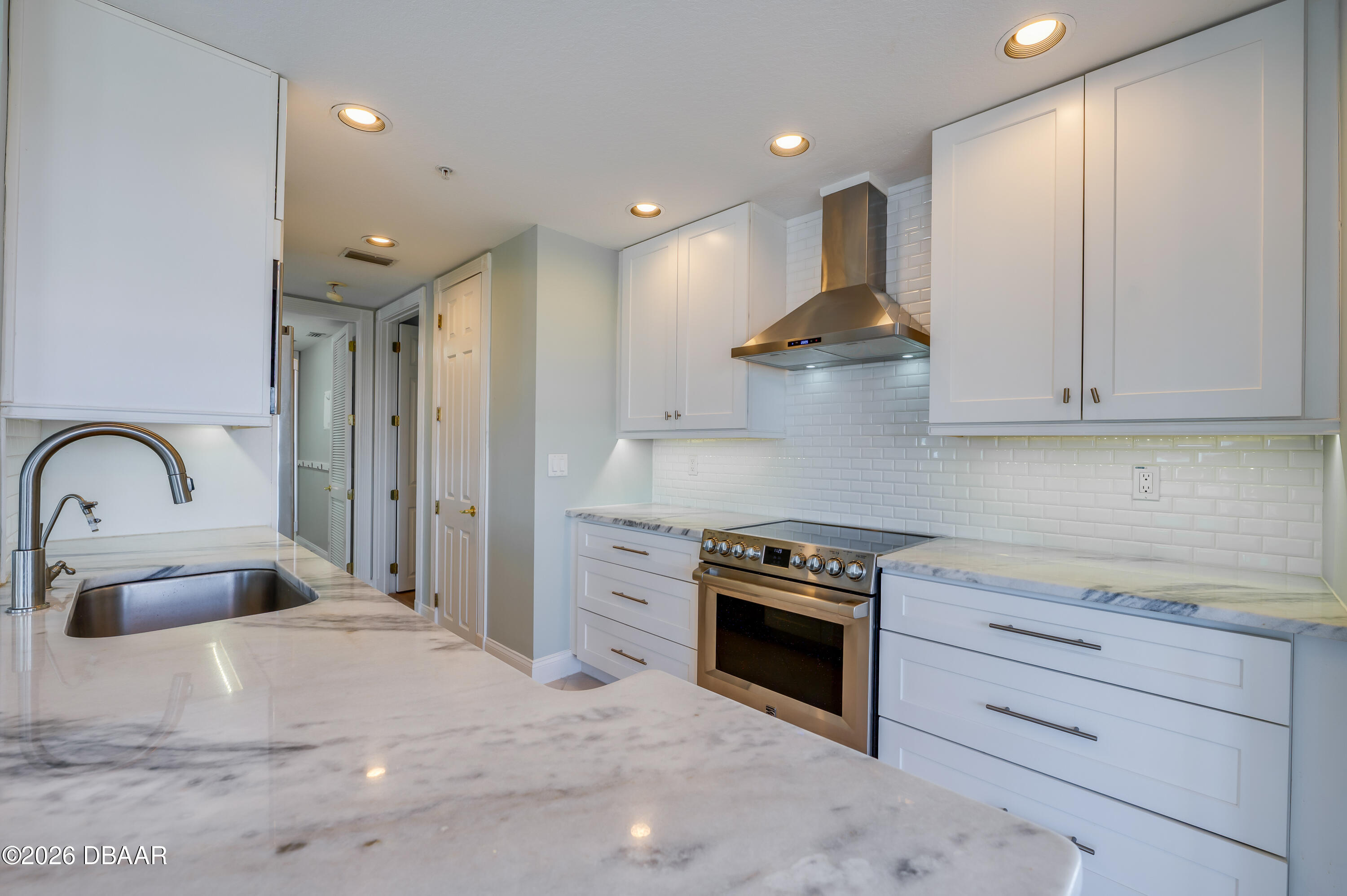 4672 Riverwalk Village Court