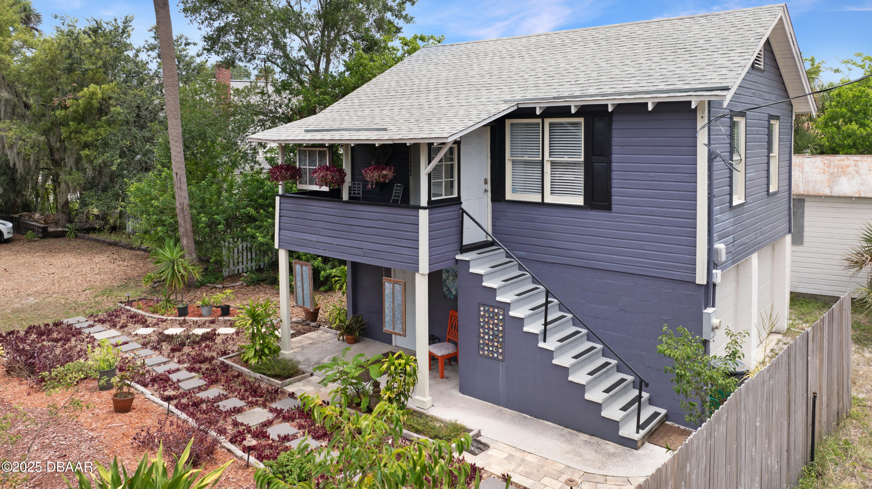 312 Dunlawton Avenue