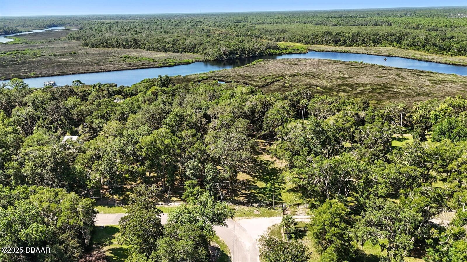 702 Overlook Trail