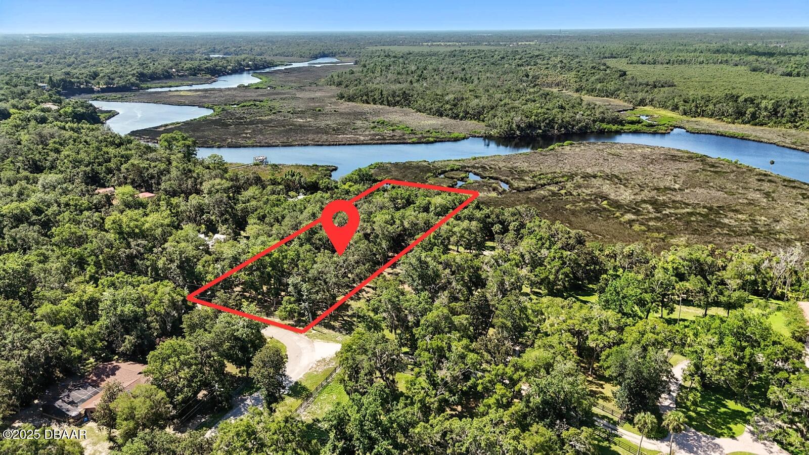 702 Overlook Trail