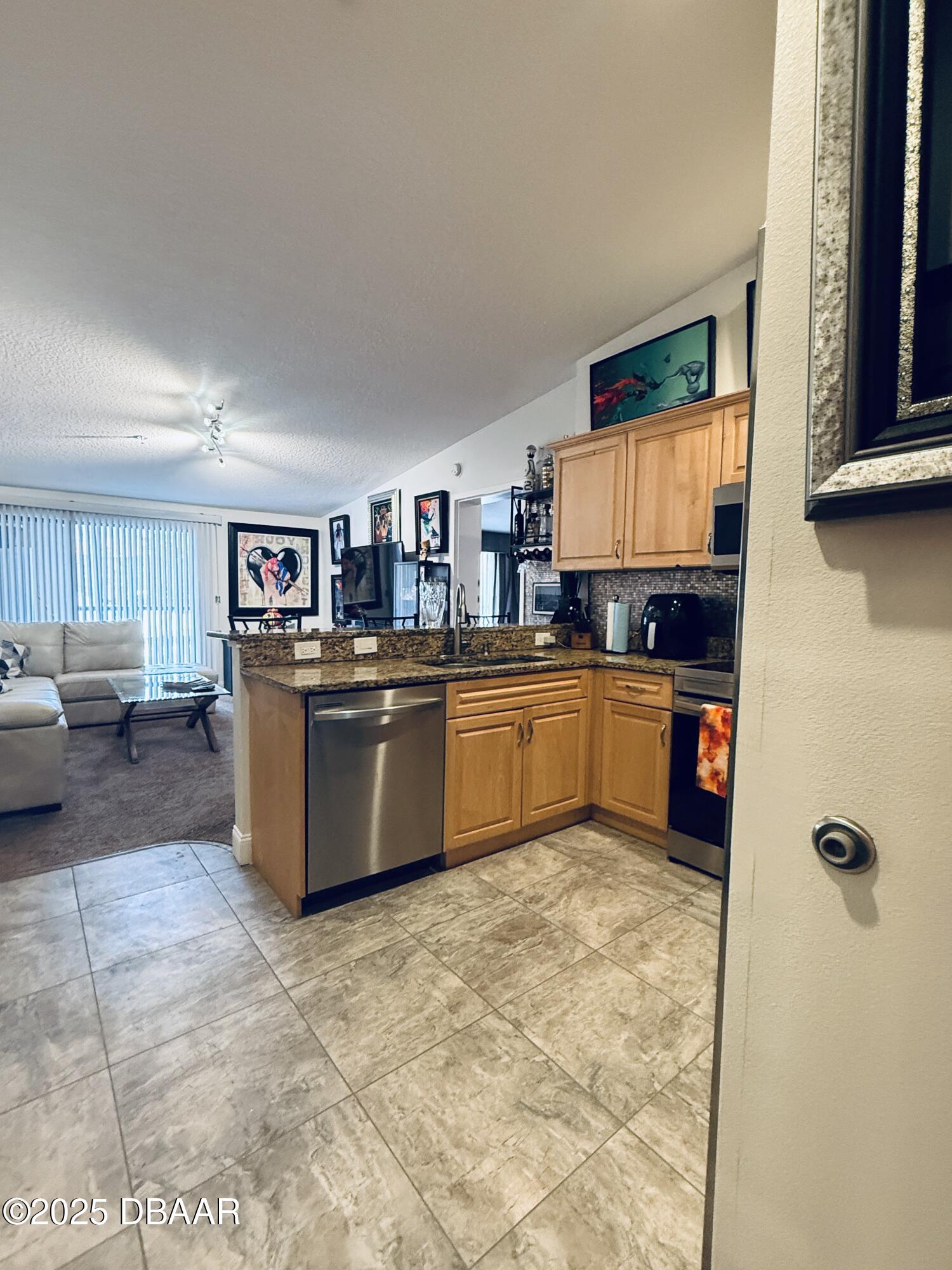 1635 N US Highway 1 224