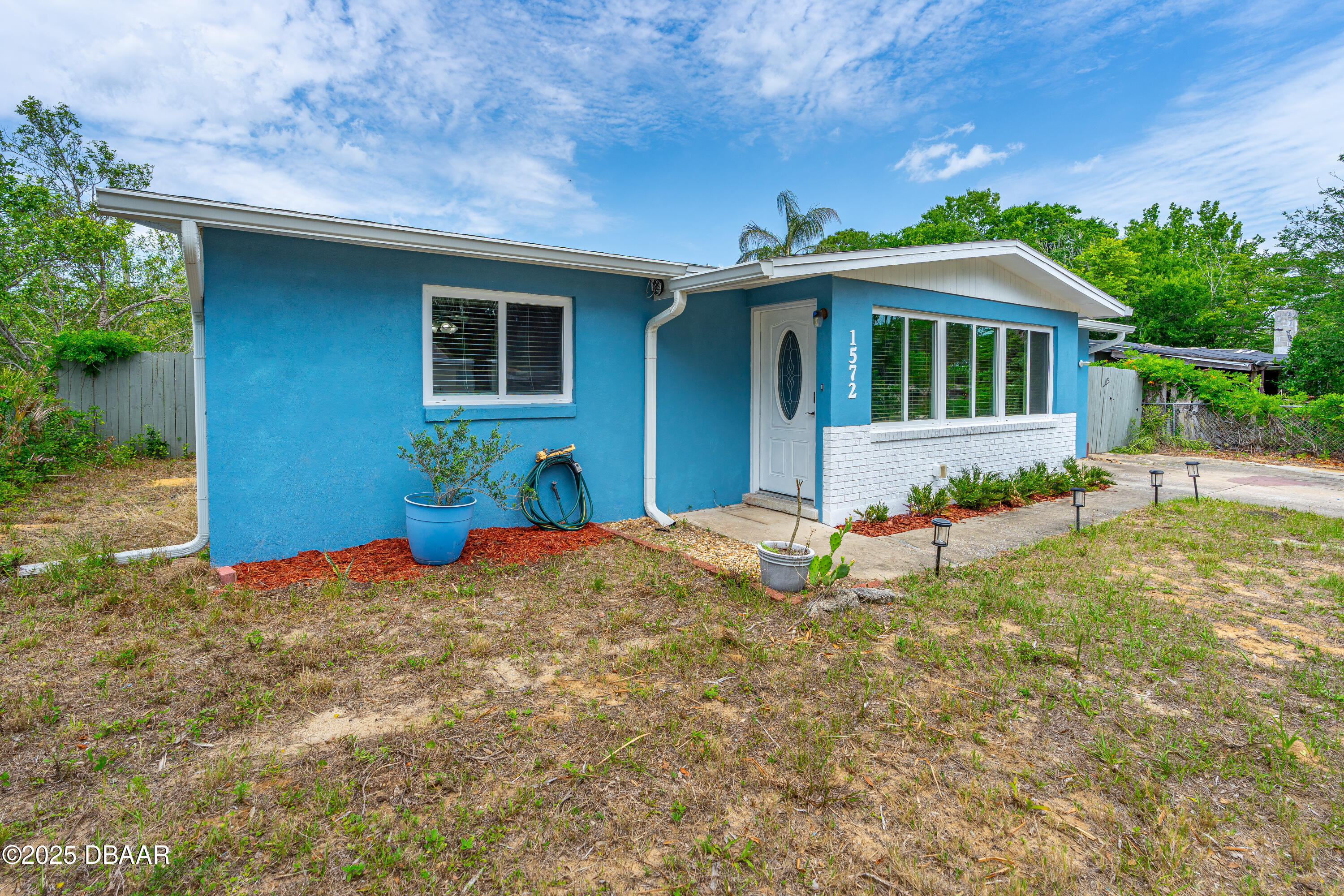 1572 Primrose Lane