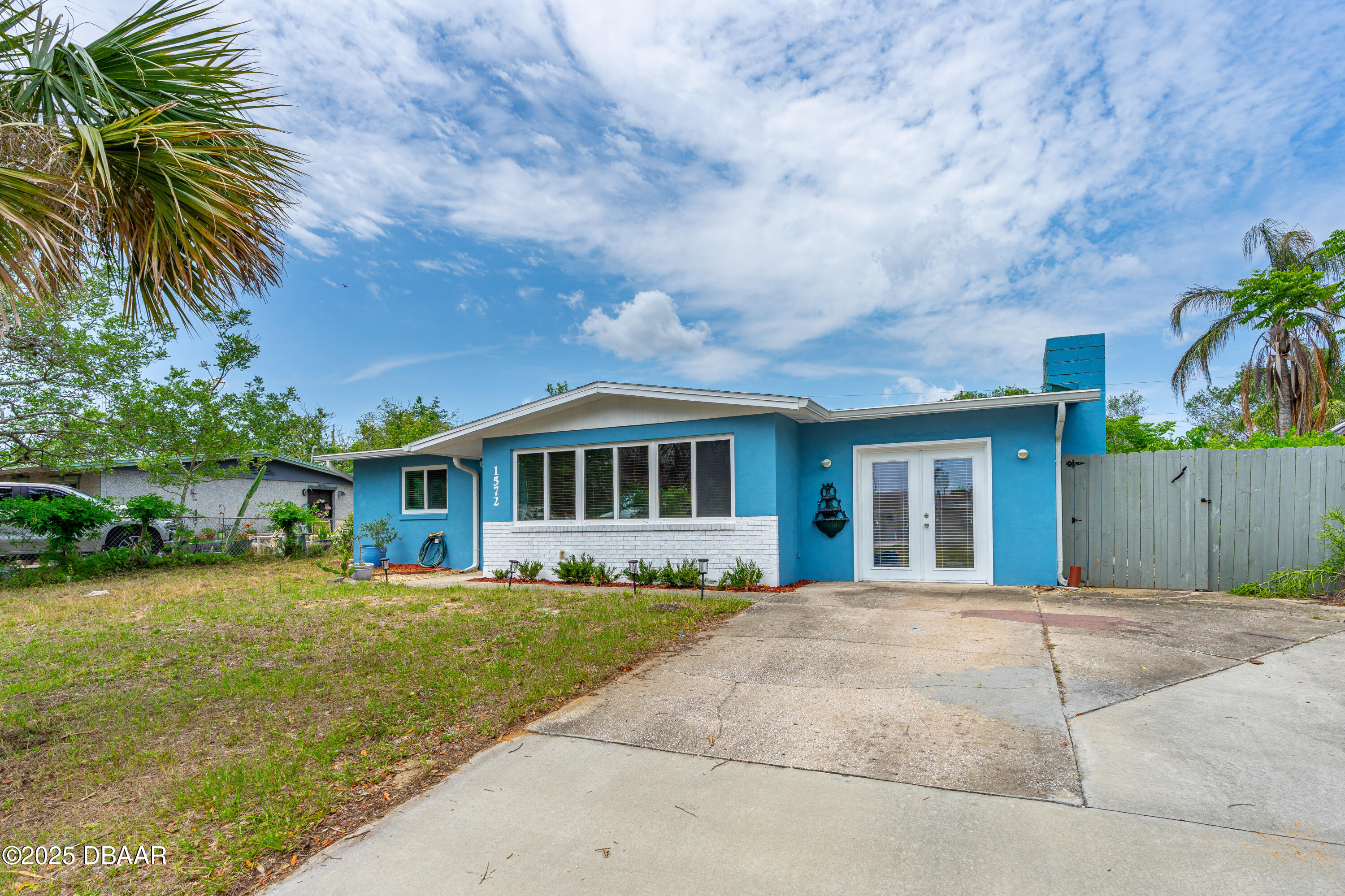 1572 Primrose Lane
