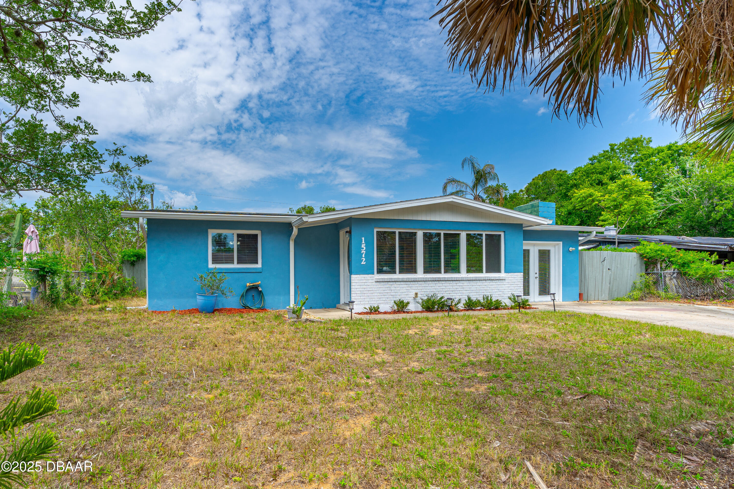 1572 Primrose Lane
