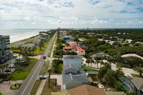 A home in Ponce Inlet