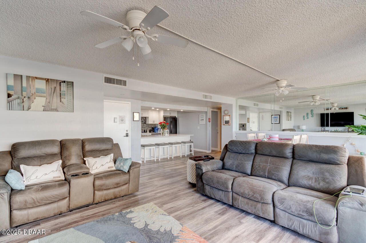 2828 N Atlantic Avenue 303