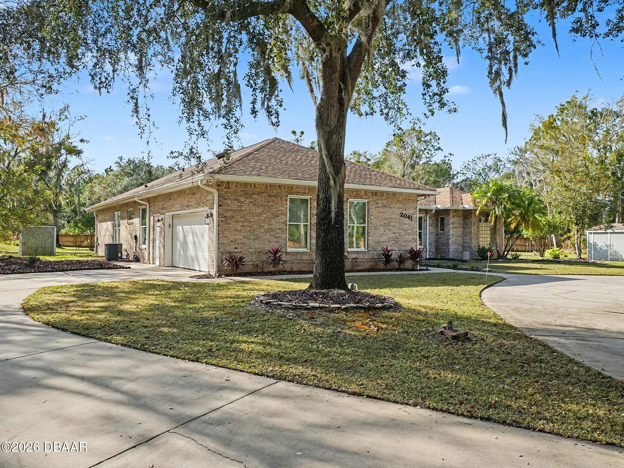 2041 Red Robin Drive