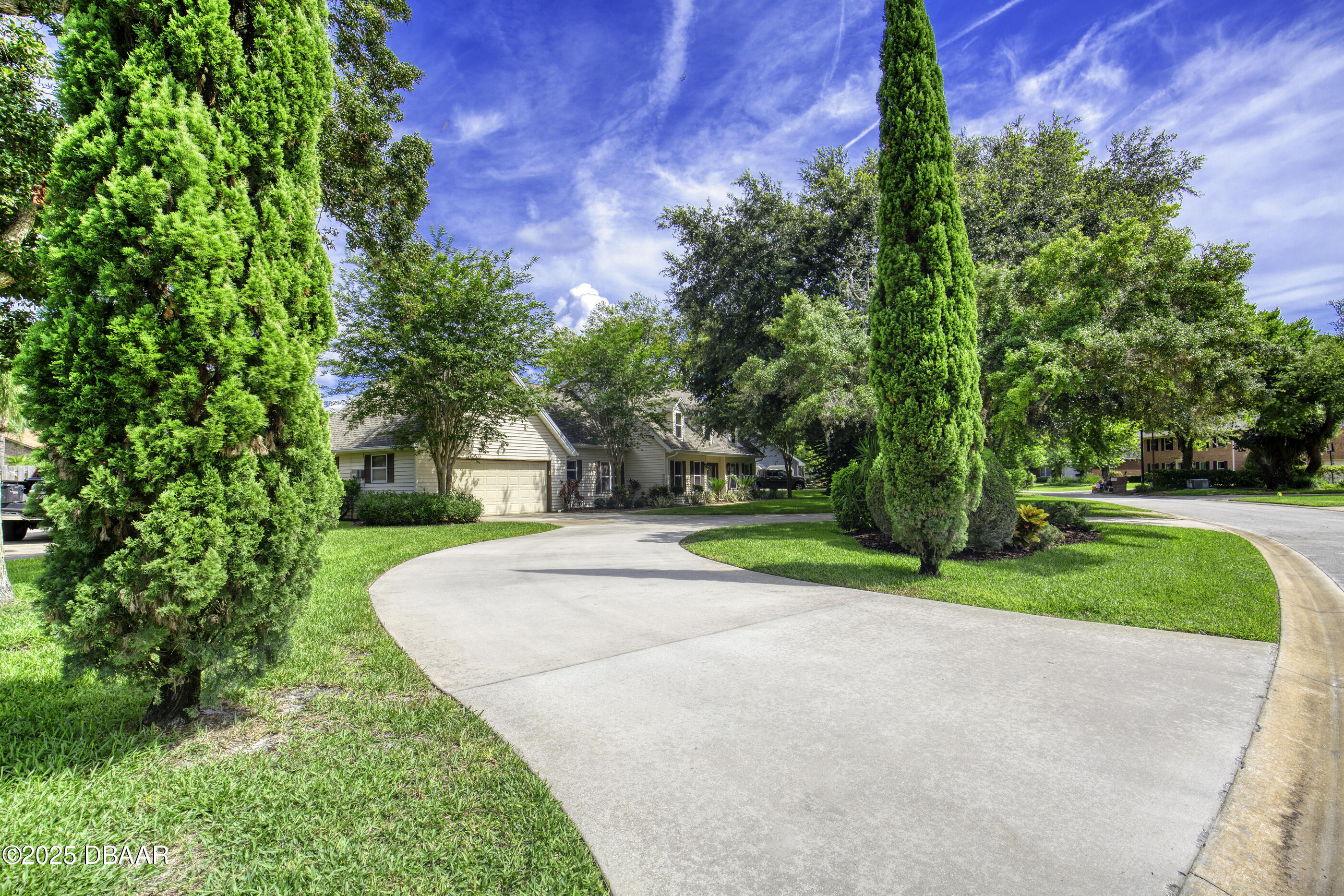 22 Forestview Way
