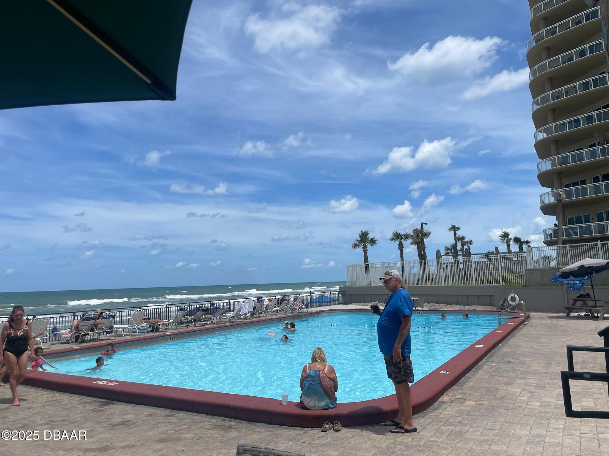 1909 S Atlantic Avenue