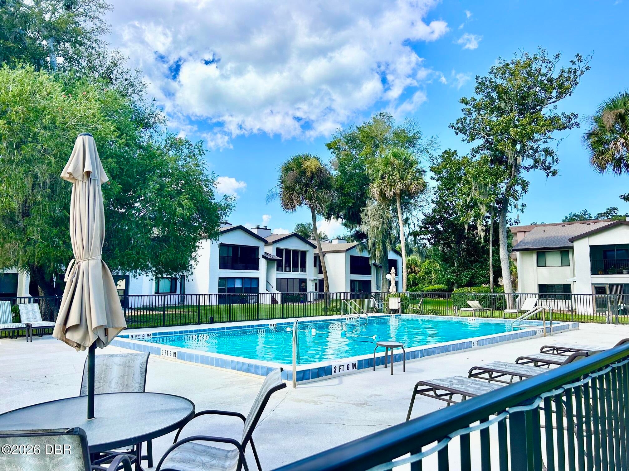 1 Tomoka Oaks Boulevard