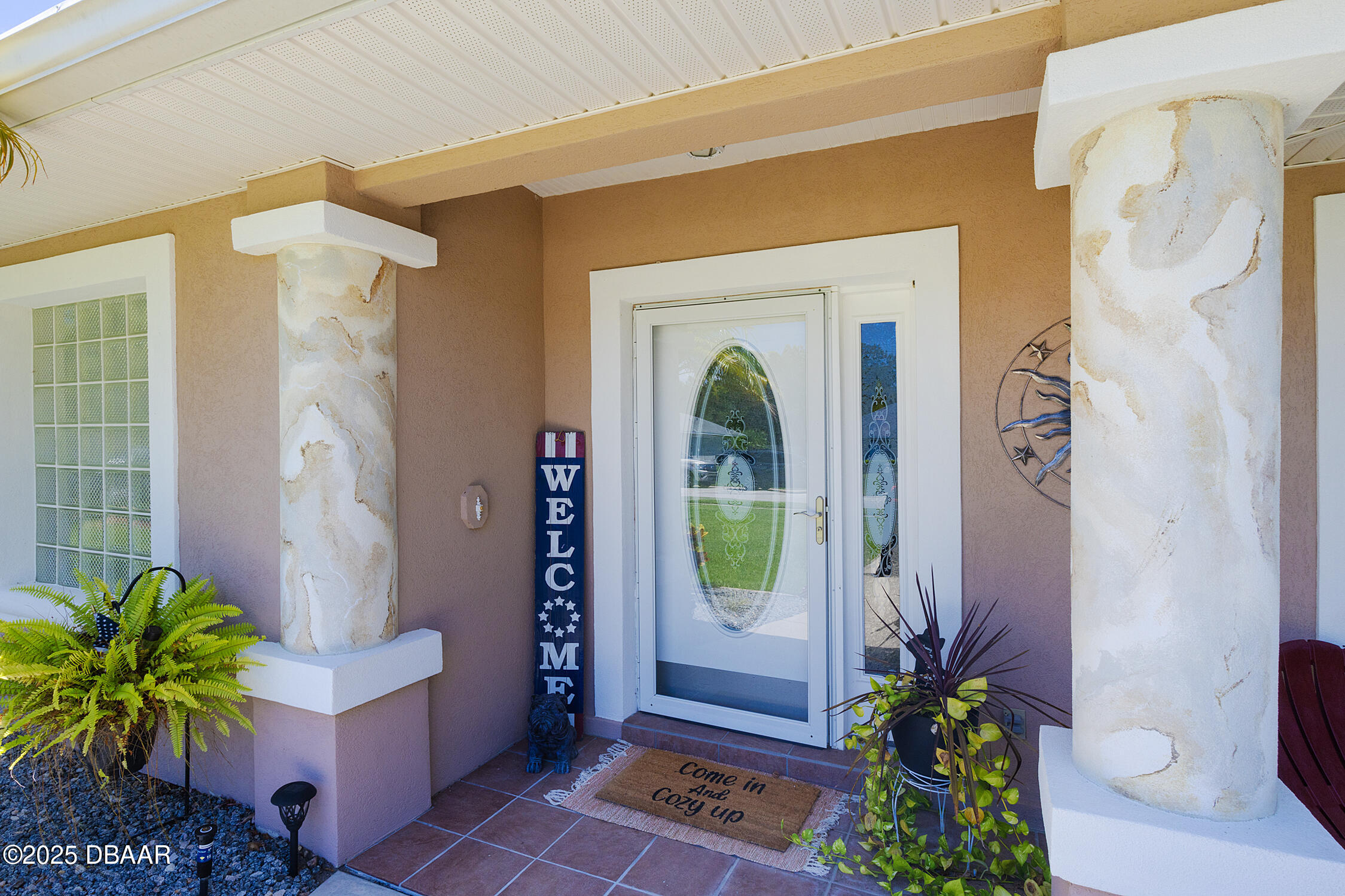 121 Spinnaker Circle