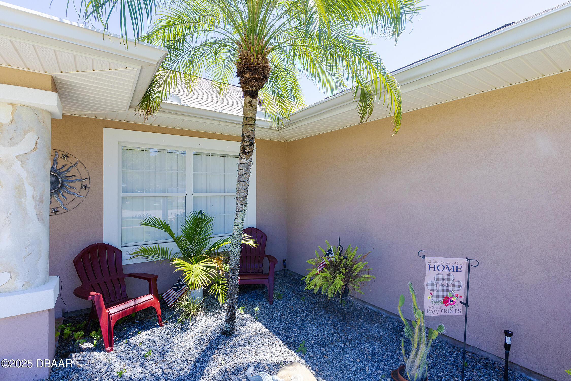 121 Spinnaker Circle