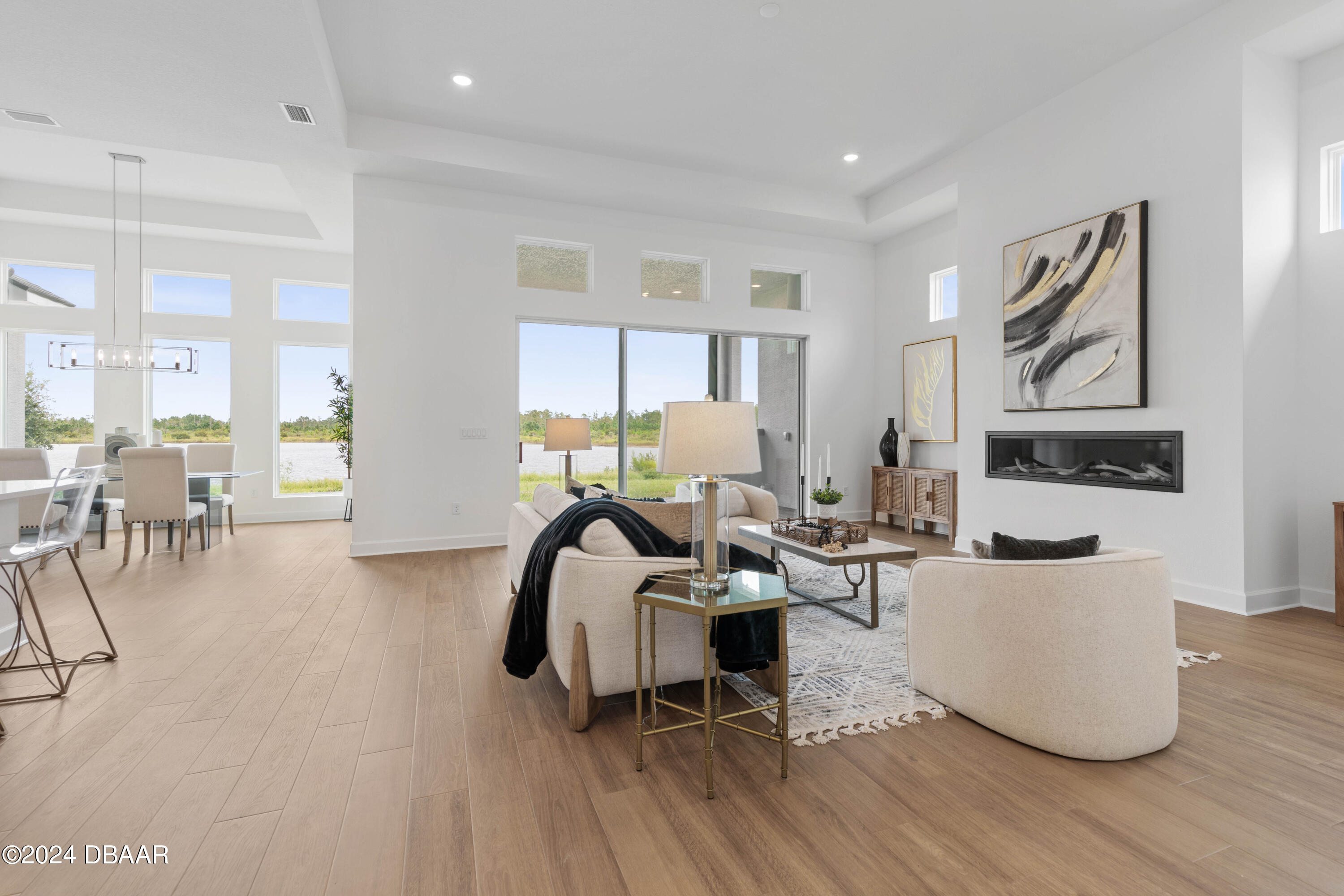 400 Mosaic Boulevard