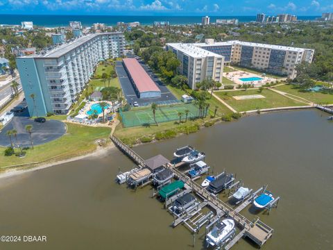 A home in Daytona Beach