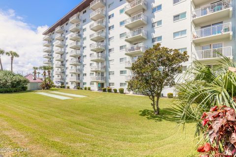 A home in Daytona Beach