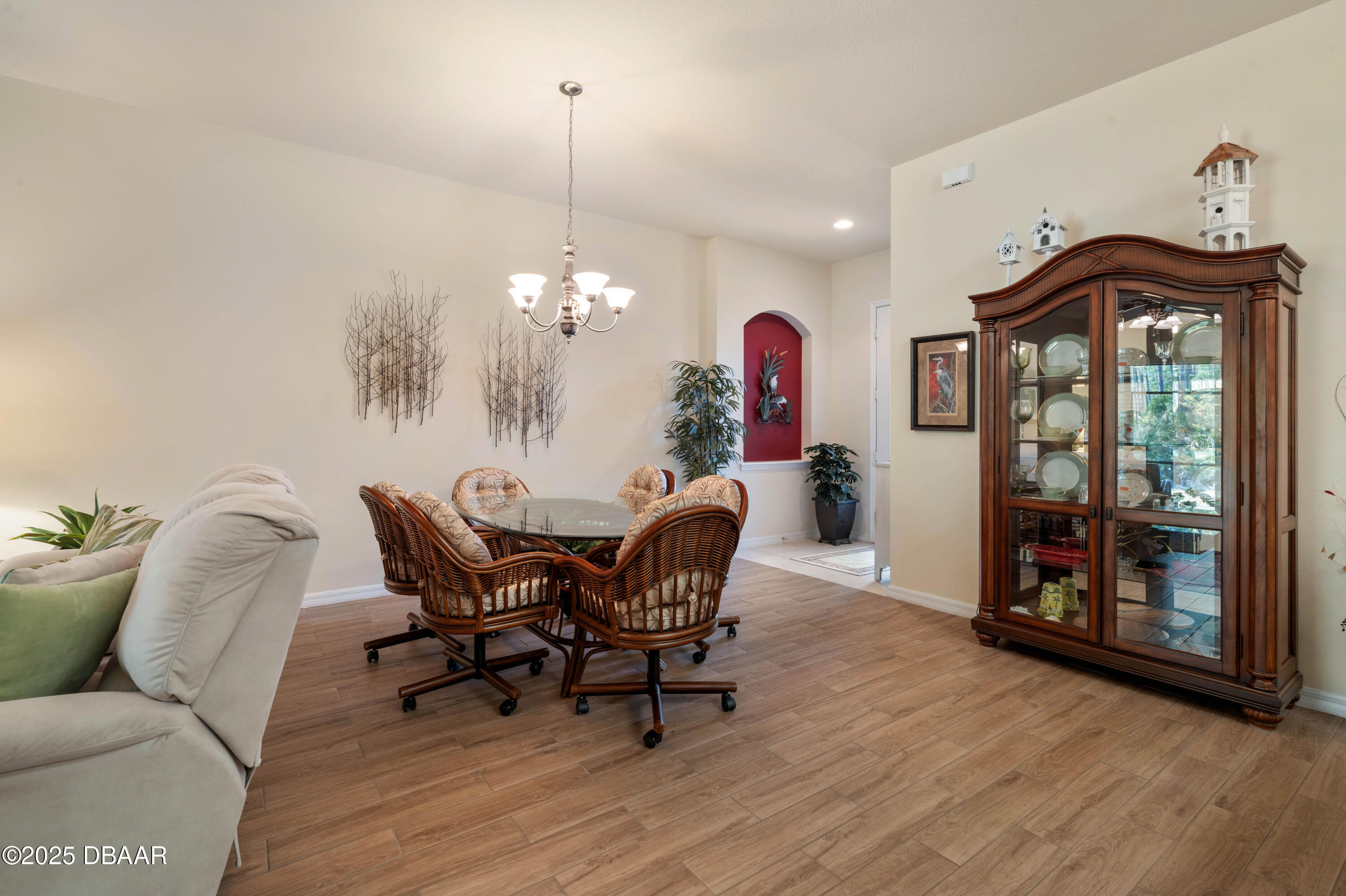 1127 Hansberry Court
